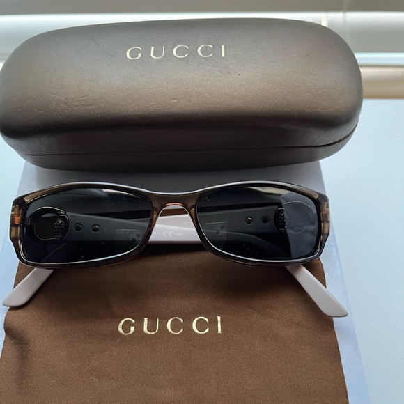 Gucci Prescription Sunglasses/Eyewear/Case. GG3553 070. - Picture 4 of 5
